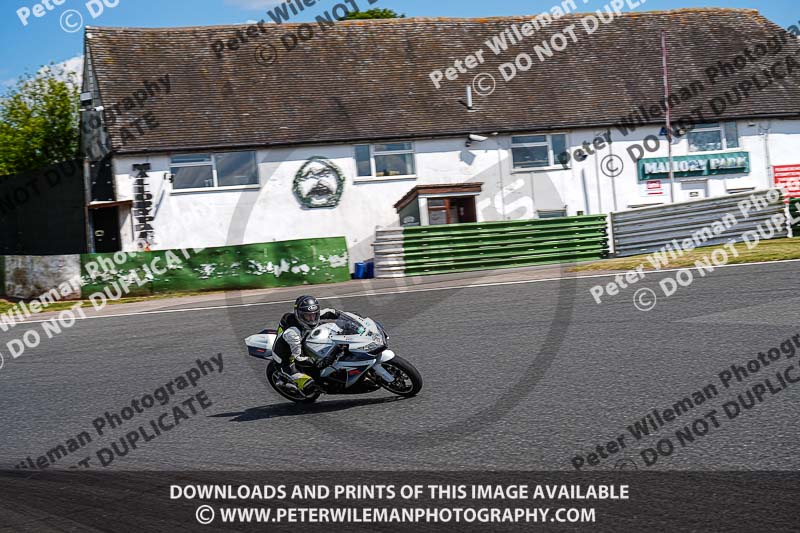 enduro digital images;event digital images;eventdigitalimages;mallory park;mallory park photographs;mallory park trackday;mallory park trackday photographs;no limits trackdays;peter wileman photography;racing digital images;trackday digital images;trackday photos